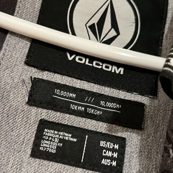 Volcom snowboard jacket - Picture 10 of 11